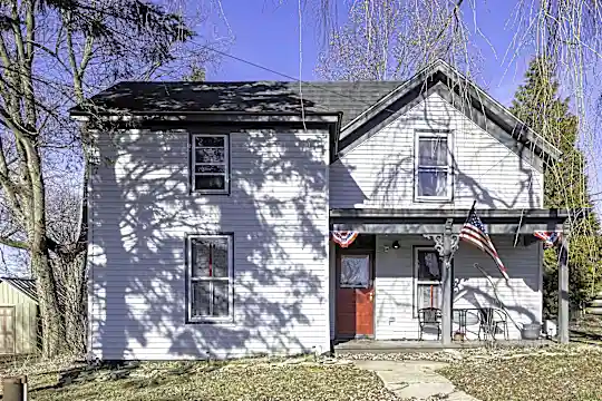 1192 Jadwyn Rd Photo 1