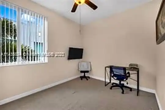 2138 Van Buren St Photo 1