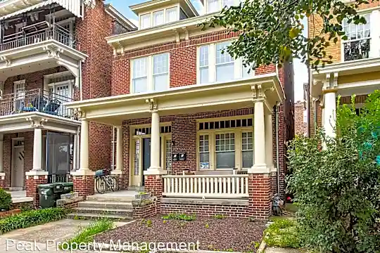 223 N Arthur Ashe Blvd Photo 2