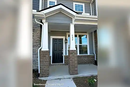 621 Old Hickory Blvd Photo 1