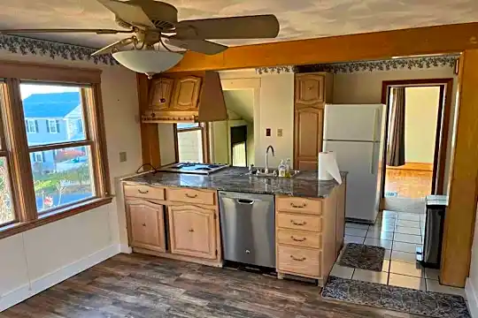 102 Beachview Ave Photo 2