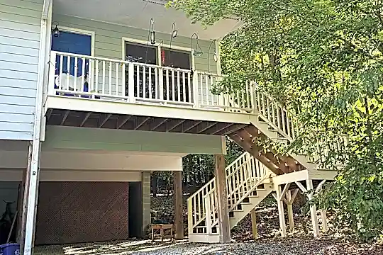 101 BPW Club Rd Photo 1