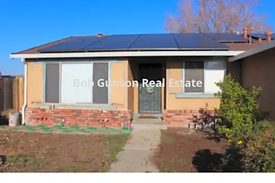 1255 Natalie Way Photo 1