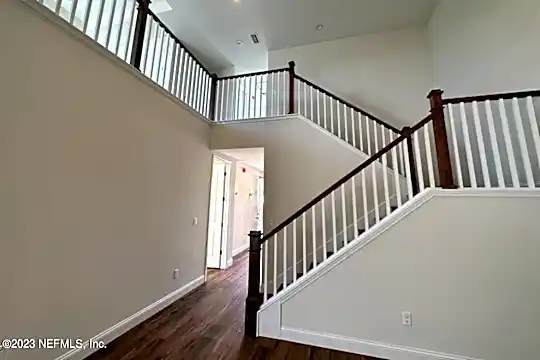 74 Cabana Dr Photo 2