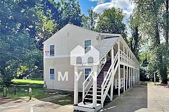 1600 Poole Road Unit B Photo 1