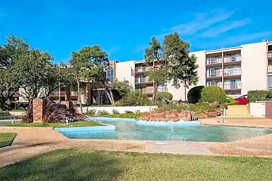 Three Fountains Photo 2