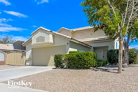 1070 Harpy Eagle Avenue Photo 1