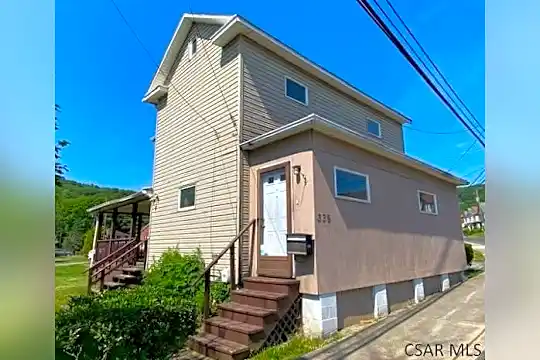 339 Fairfield Ave Photo 1