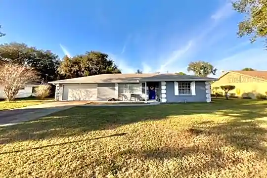 1066 Pinder St Photo 1