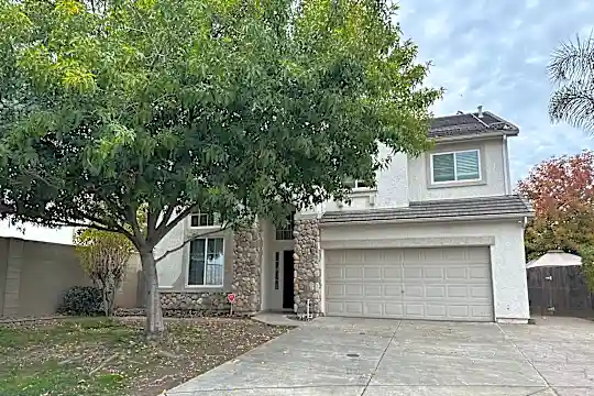 491 Hydrangea Ct Photo 1