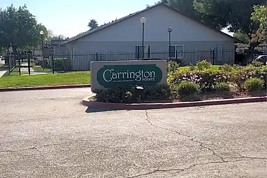 Carrington Pointe Apartments Photo 2