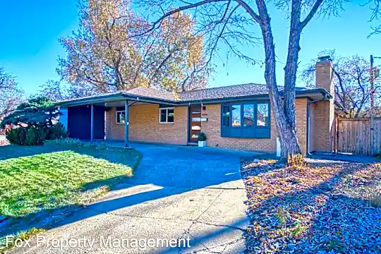 4294 Graham Ct Photo 1