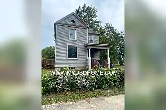 2542 Holton Ave Photo 1