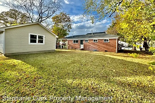 8408 Norristown Dr Photo 2