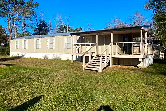 577 Bison Rd Photo 1