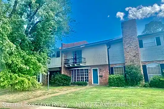 175 Pomeroy Dr Photo 2