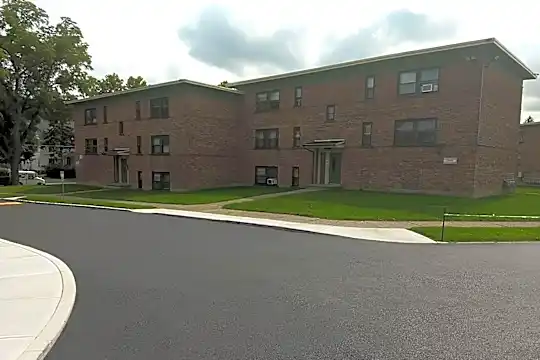 Huntington Park Apartments Photo 2