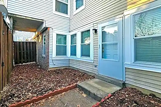 4402 Pembrook Village Dr #109 Photo 2