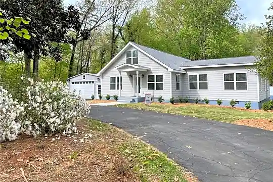 3563 Knight Rd Photo 1