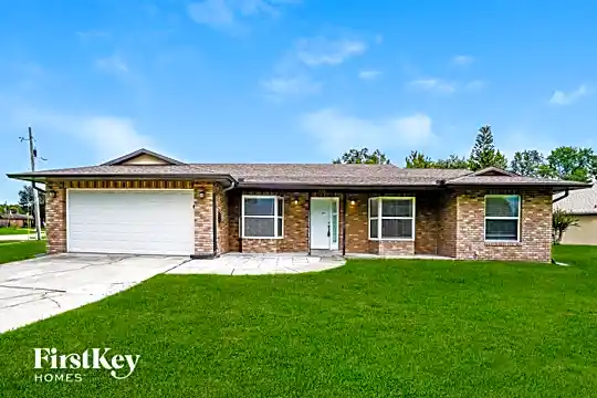2090 Raymond Dr Photo 1