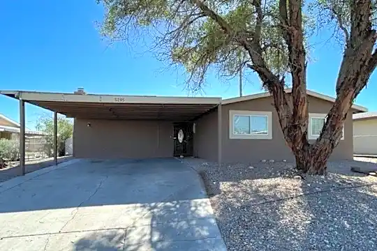 5205 Alta Dr Photo 1