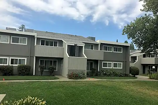 Aggie Square Apartments Photo 1
