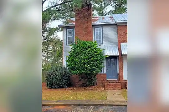 106 Woodleigh Rd Photo 1