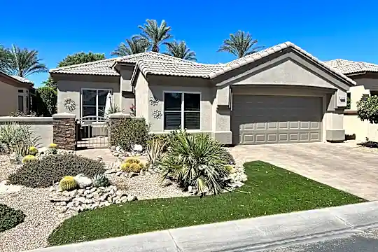 80464 Muirfield Dr Photo 1