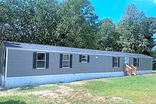 468 Lake Dr Photo 1
