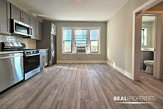 373 Hazel Ave Photo 1