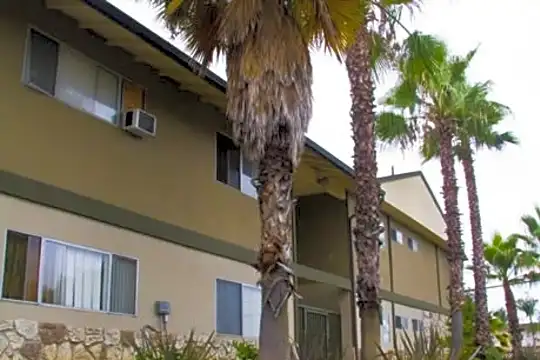 The Palms of La Mesa Apartments Photo 1