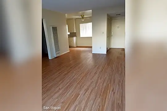 7220 Bright Ave Photo 2