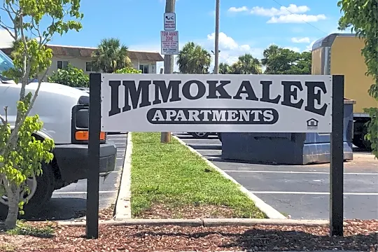 Immokalee Apartments Photo 2