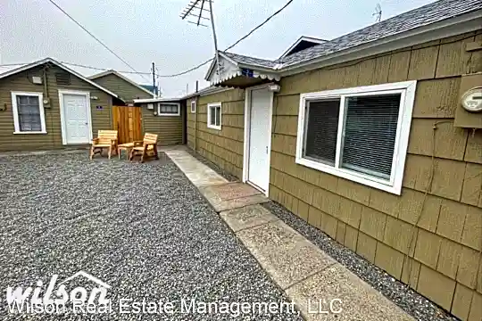 616 Laurel St Photo 1