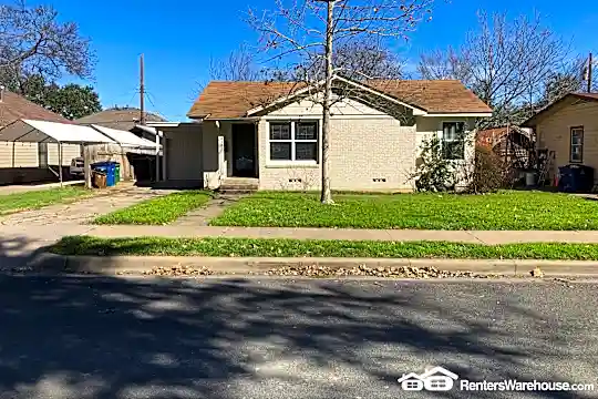 4813 W Frances Pl Photo 1