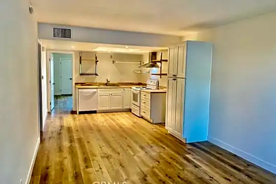 9647 Spyglass Ave #24 Photo 2