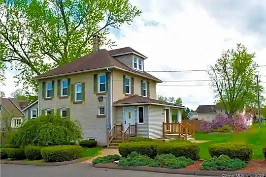 25 S Main St #B Photo 1
