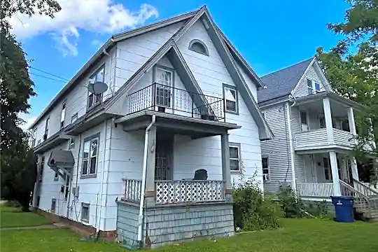3 Rosedale St Photo 1