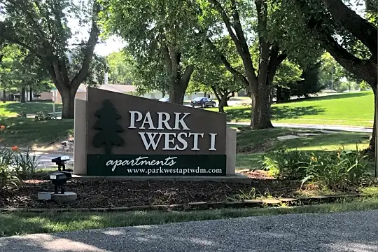 Park West Photo 2