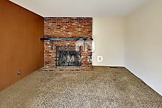 3900 Jasper Lane Photo 2