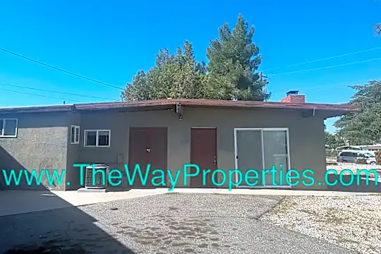 17637 Sultana St Photo 1