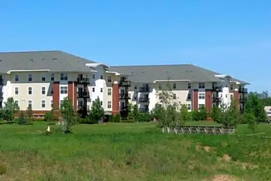 Blaine Town Square Apartments Photo 2