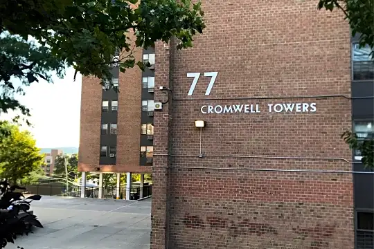 Cromwell Towers Photo 2