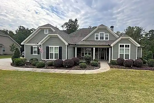 290 Discovery Lake Dr Photo 2