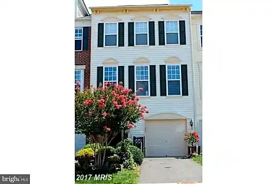 9255 Alvyn Lake Cir Photo 1