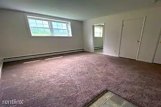 9 Village Cir Photo 1