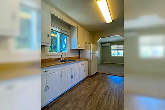 2803 Minta Ln Photo 2