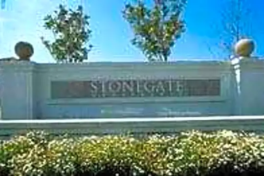 Stonegate Photo 2