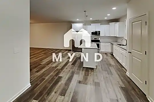 318 Glencurry Drive Photo 1