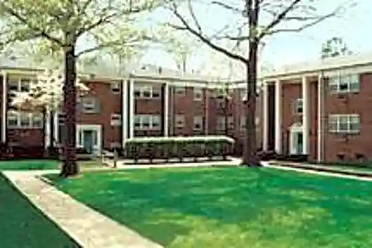 Monmouth Village Apartments Photo 1